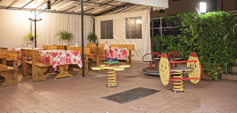 Hotel Al Ponte Lignano Sabbiadoro Zewnętrze zdjęcie