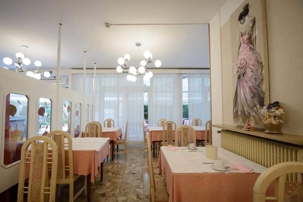 Hotel Al Ponte Lignano Sabbiadoro Zewnętrze zdjęcie